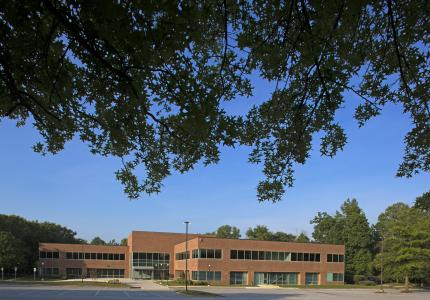 RR2 Owings Mills Corporate Campus Exterior (8)