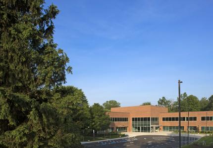 RR2 Owings Mills Corporate Campus Exterior (4)