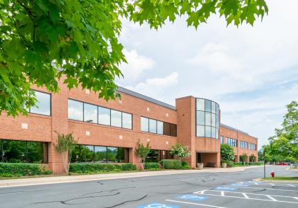 LS8 Loudoun Tech Center - 46000 Center Oak Plaza Exterior (2)