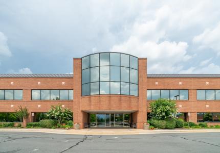 LS8 Loudoun Tech Center - 46000 Center Oak Plaza Exterior (1)