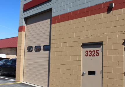 017 Hollins Ferry Garage