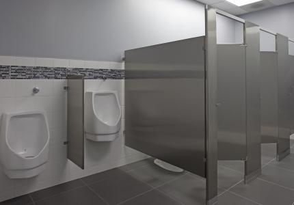 MBM03 Centric Restroom (3)