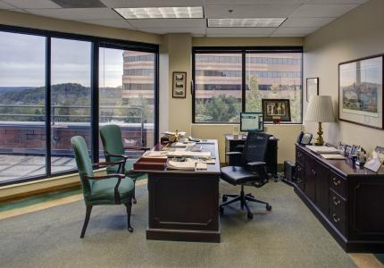 IC1 Willis Private Office (2)