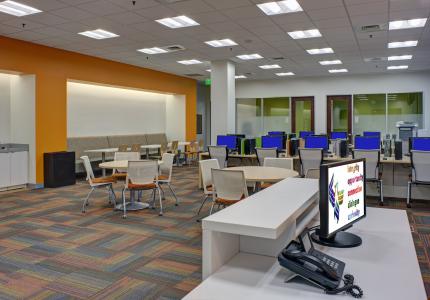 MCS University of Phoenix Interior (4)