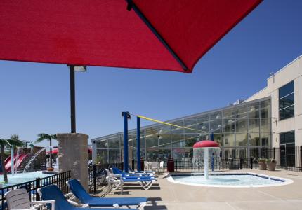 EL3 Merritt Athletic Club Outdoor Pool (8)