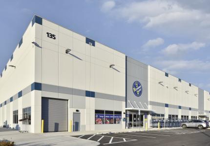 Restaurant Depot Exterior