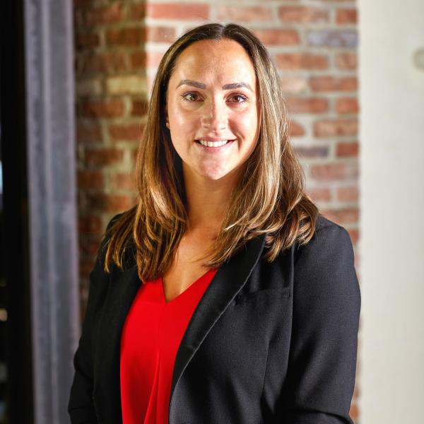Delfina Kelly headshot